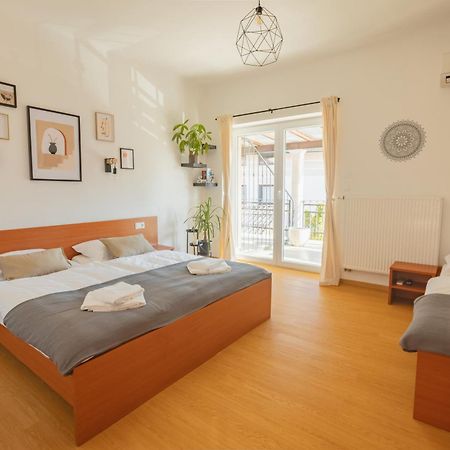 Vila Klara Apartments Любляна Екстериор снимка
