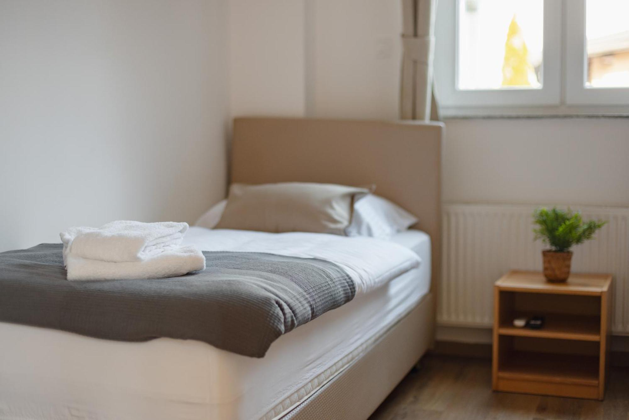 Vila Klara Apartments Любляна Екстериор снимка