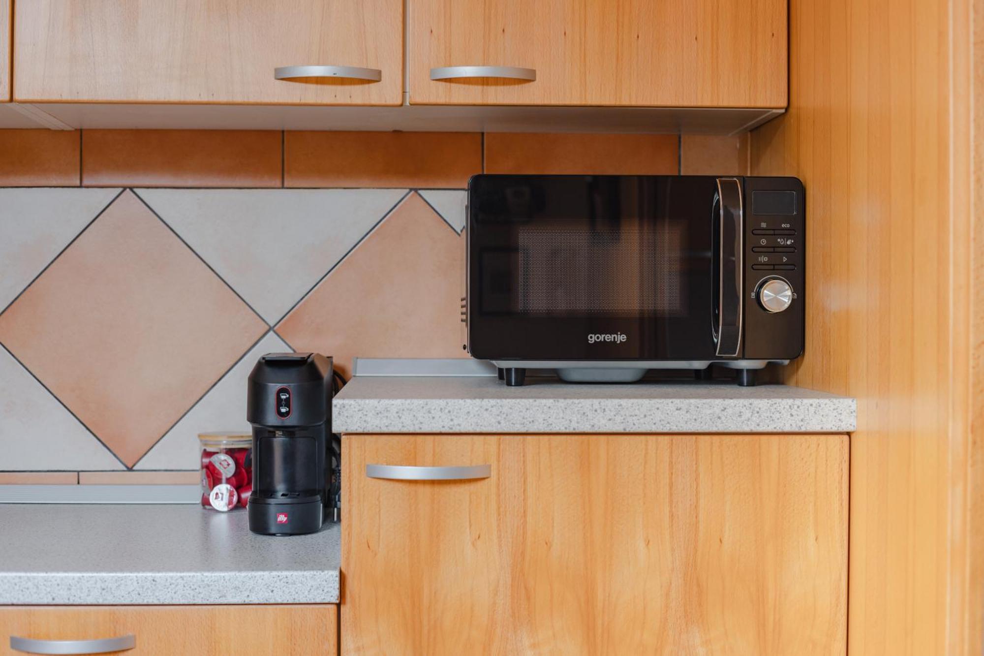 Vila Klara Apartments Любляна Екстериор снимка